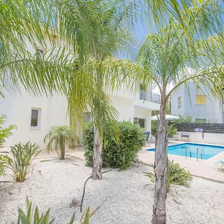 Delfini Dv4 Βίλα